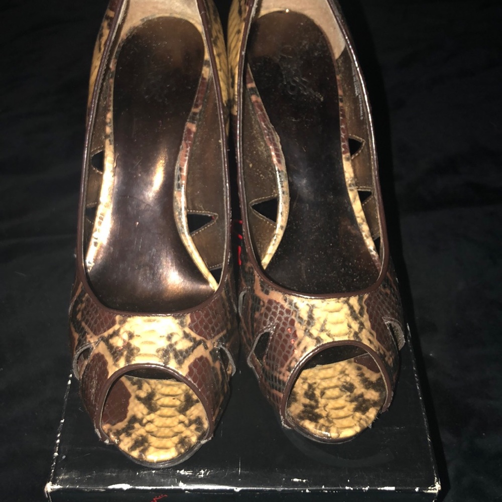 Shoes